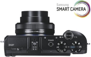 Samsung EX2F - kompakte Digitalkamera von oben